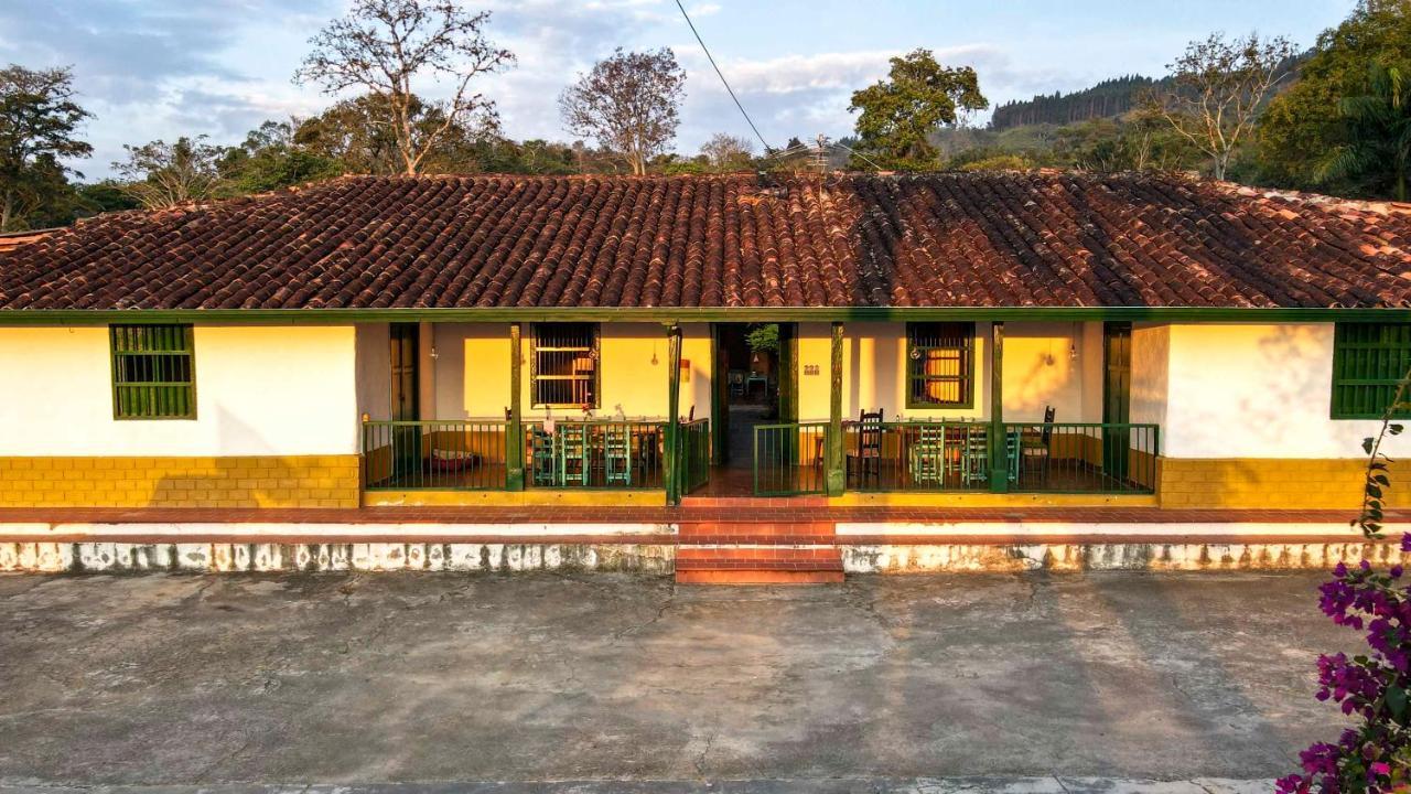 La Hacienda Hostel San Gil Εξωτερικό φωτογραφία
